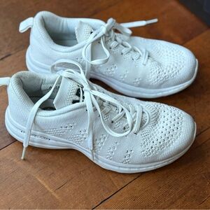 APL TechLoom Pro Sneakers - Size 5